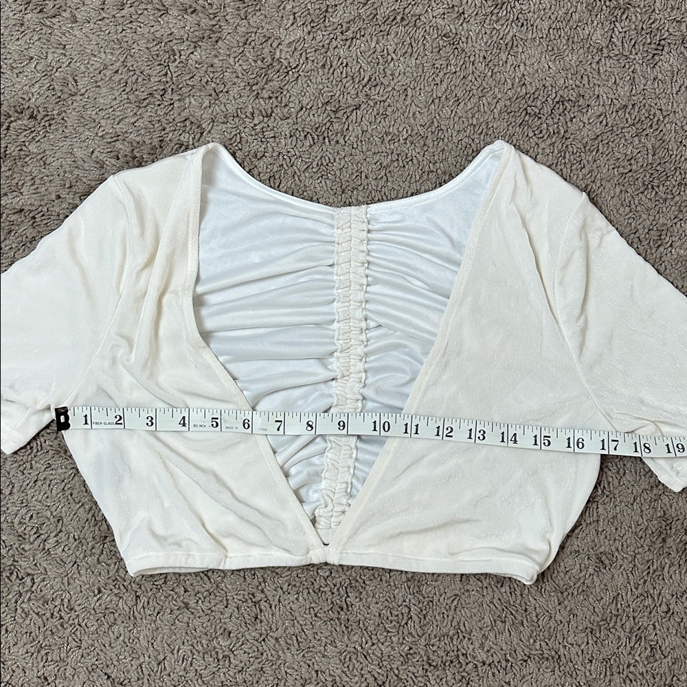 Suboo - The Liz Rouched Crop Reversible Top - Cream - Picture 8 of 11
